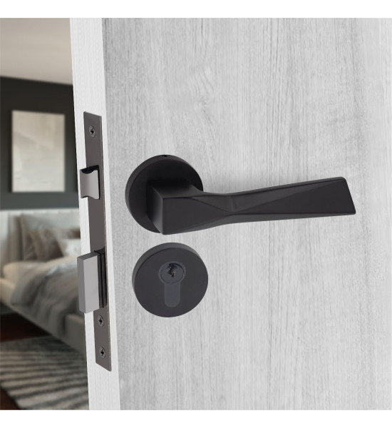 1 Pair Modern Aura Euro Lock Door Handles, 70mm Key & Key Barrell Matt Black Finish - Golden Grace