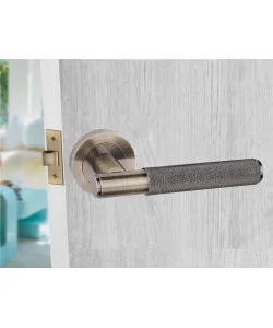 1 Pair Straight T-Bar Knurled Door Handles Antique Brass Finish - Golden Grace 1 Pair Straight T-Bar Knurled Door Handles Antique Brass Finish - Golden Grace